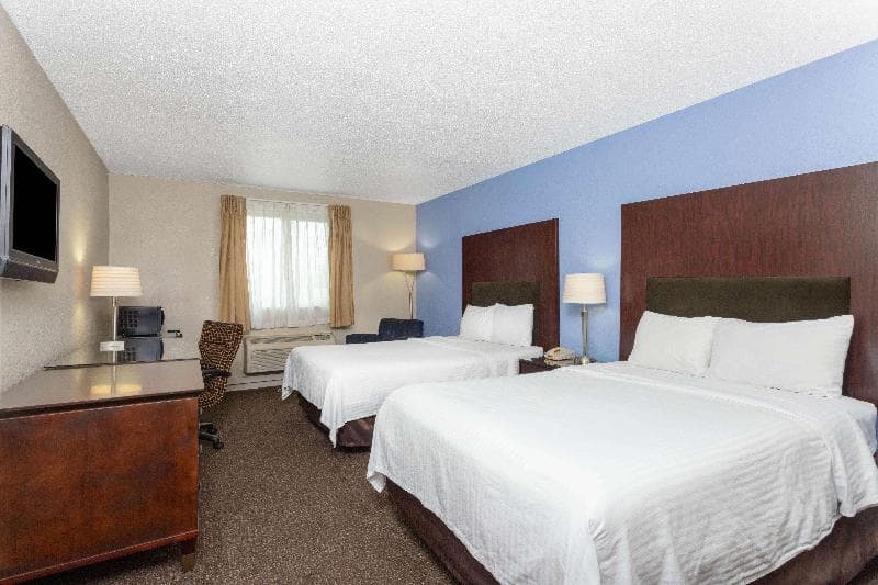 Days Inn & Suites By Wyndham Hammond 3
