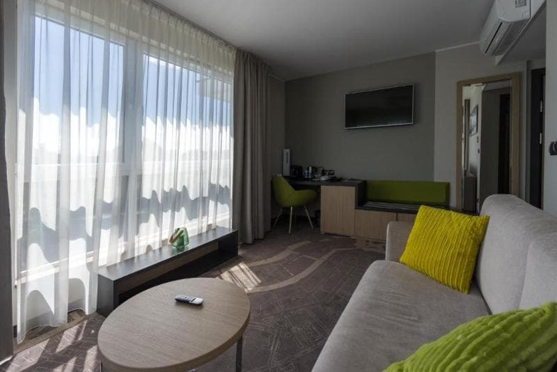Hotel Almond Business & SPA 3