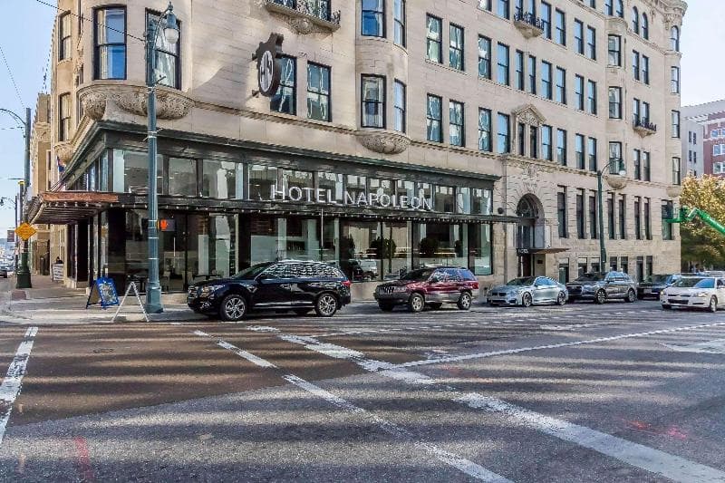 Hotel Napoleon, An Ascend Hotel Collection Member 5