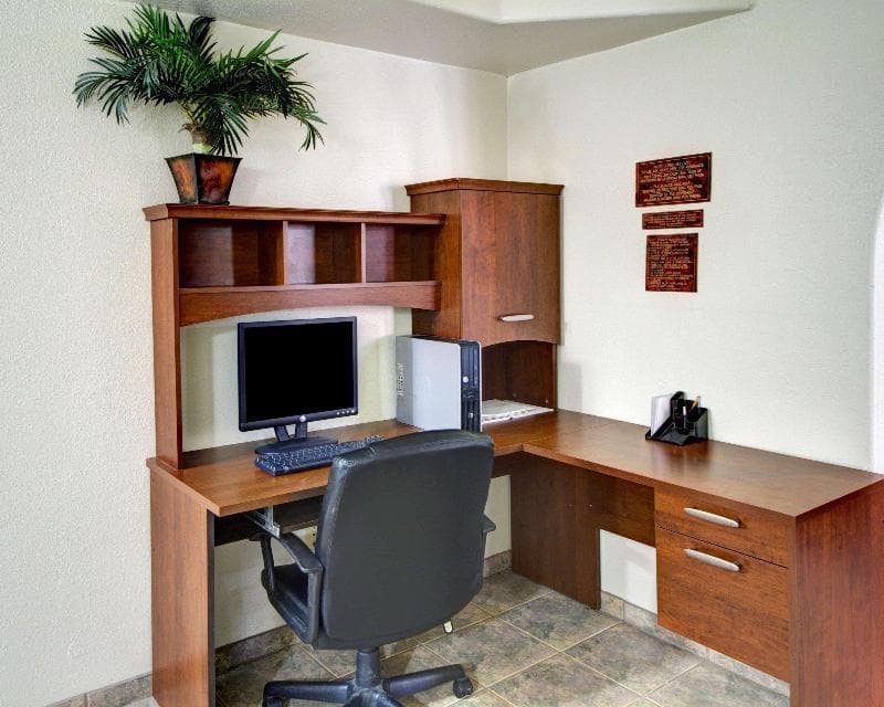 Quality Inn & Suites 3