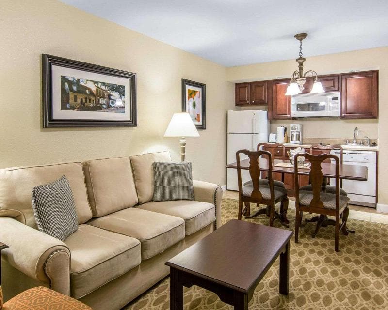 Bluegreen Vacations Patrick Henry Square, Ascend Resort Collection 5