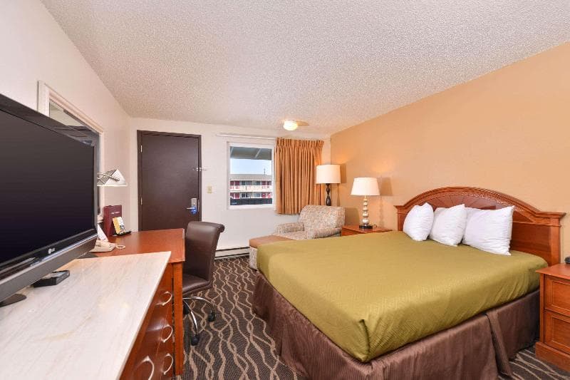 Rodeway Inn 2