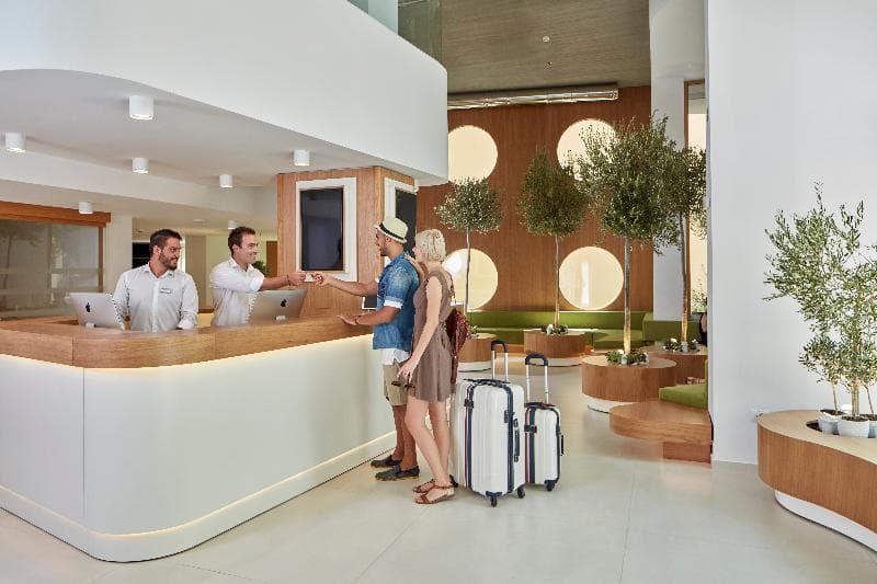 Olive Green Hotel 3