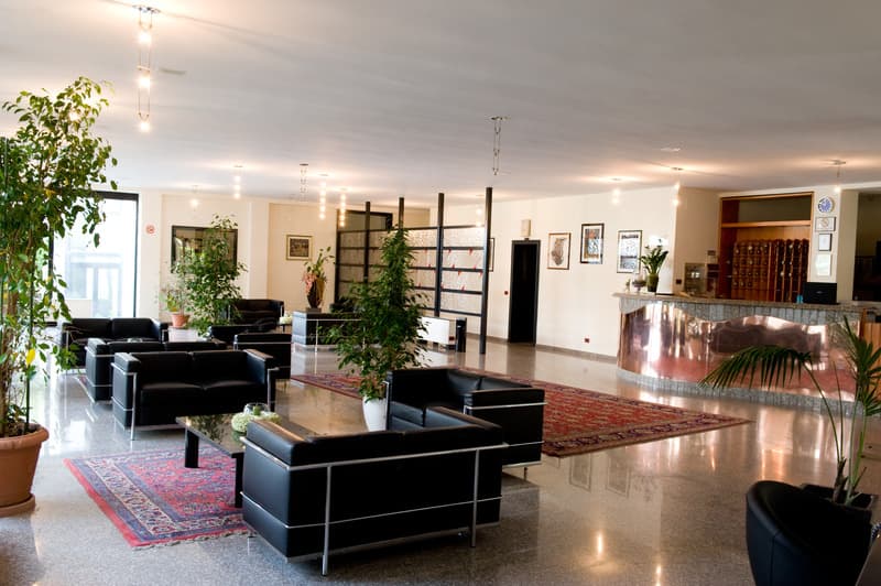 Hotel 90 4