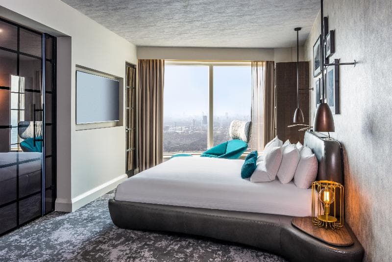 Novotel London Canary Wharf 3