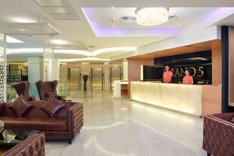 Grand 5 Hotel & Plaza Sukhumvit Bangkok 3
