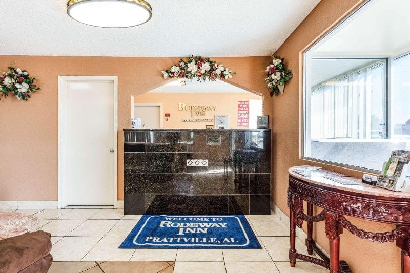 Rodeway Inn Prattville I-65 3