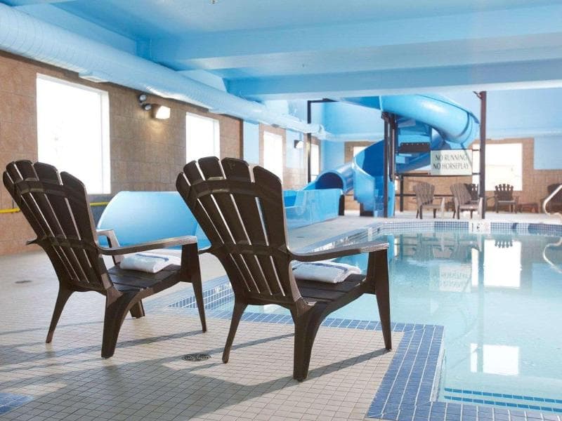 Comfort Inn & Suites 5
