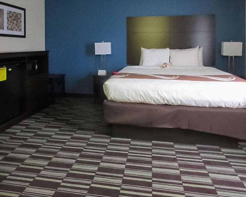 Quality Inn 3