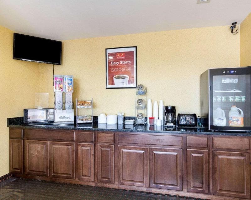 Econo Lodge Fredericksburg Near I-95 5