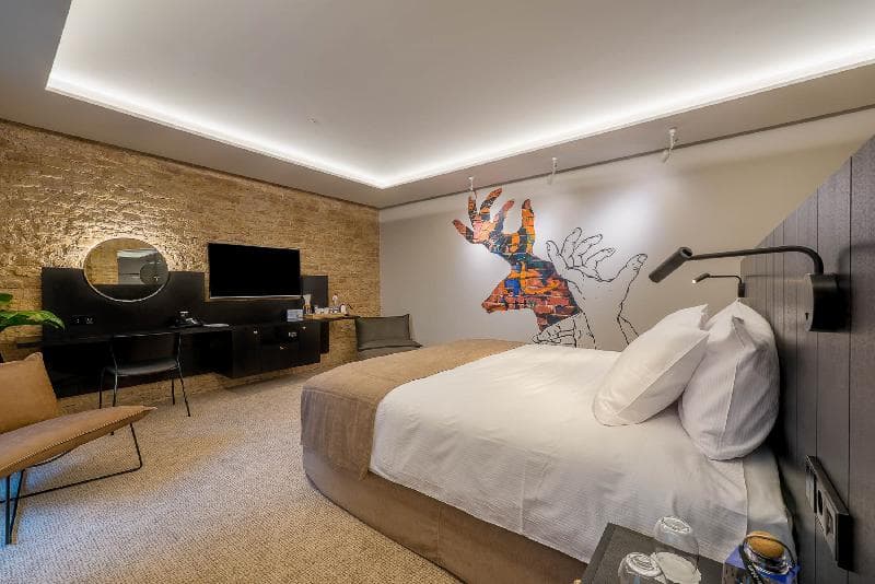 Artagonist Hotel 4