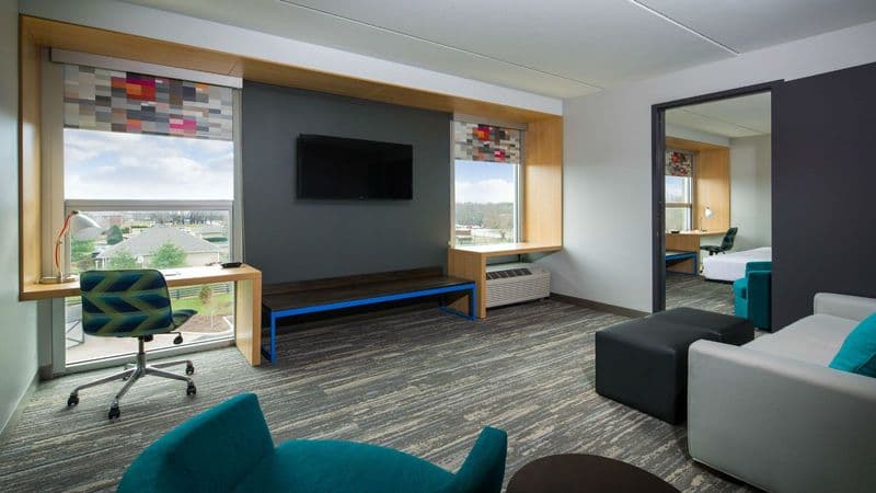 Aloft Louisville East 4