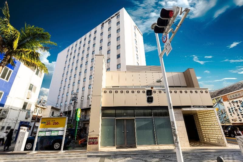 Hotel Gracery Naha 2