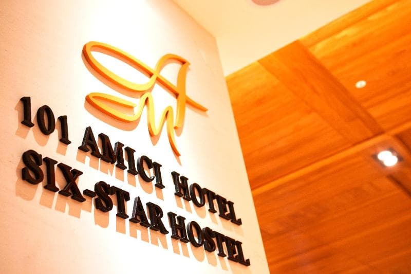 Amici Hotel Six Star Hostel 3