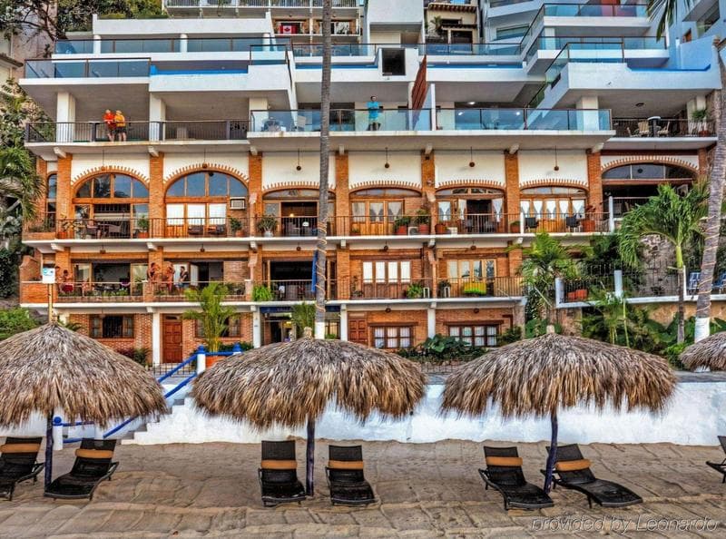 Vallarta Shores main