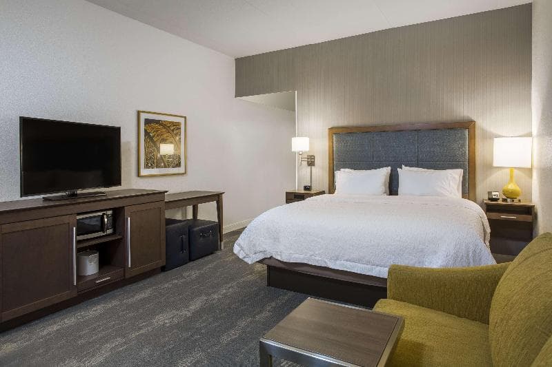 Hampton Inn & Suites Newport/Cincinnati photo 1