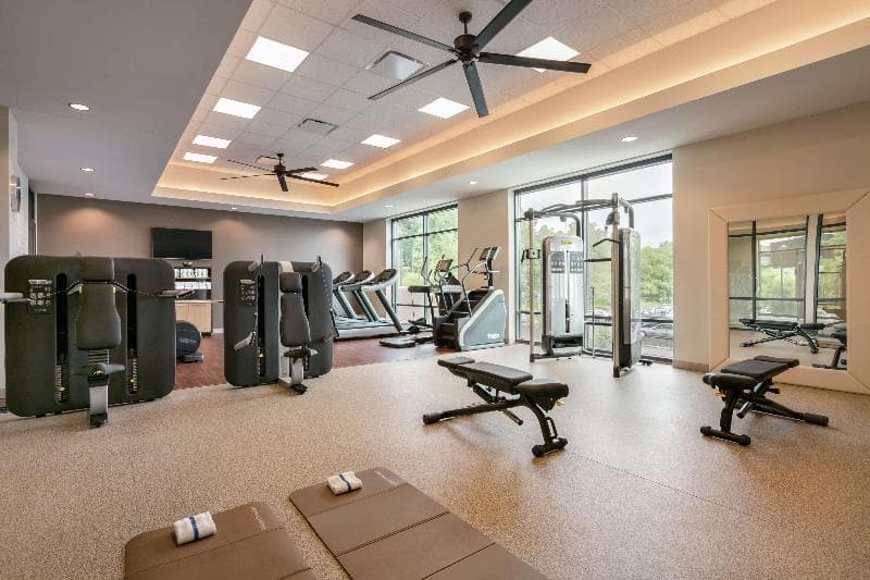 Embassy Suites by Hilton Berkeley Heights 3