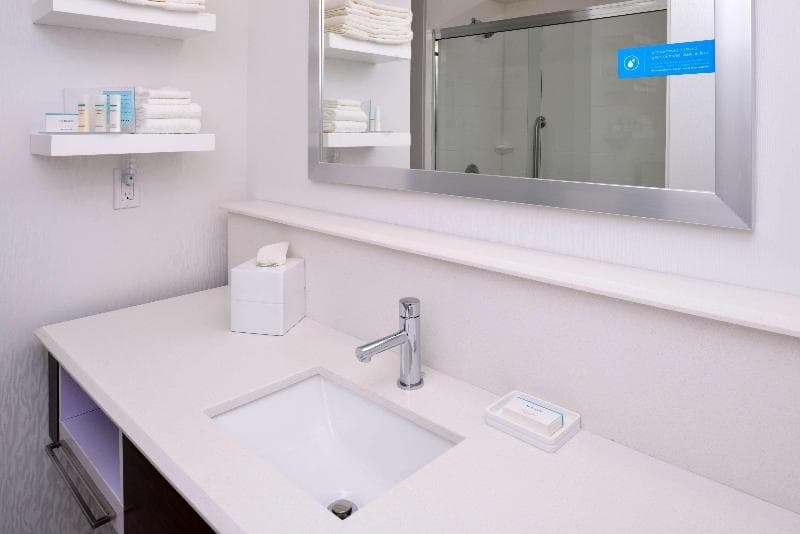 Hampton Inn El Centro, CA 5