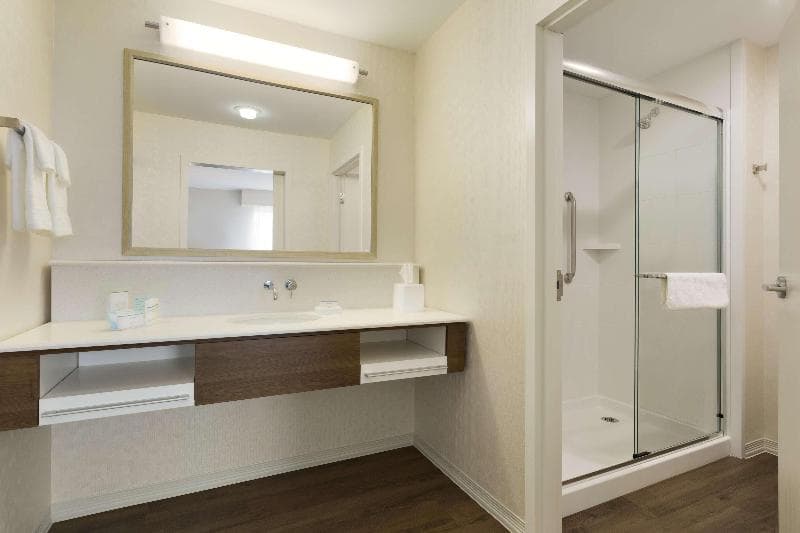 Hampton Inn & Suites Niles/Warren, Oh 4