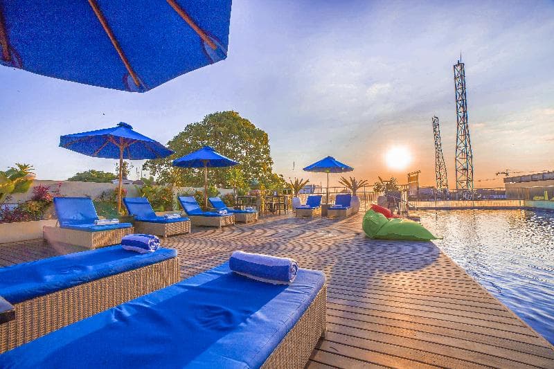 J4 Hotels 2