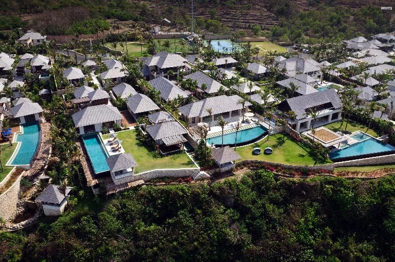 The Ungasan Clifftop Resort 2