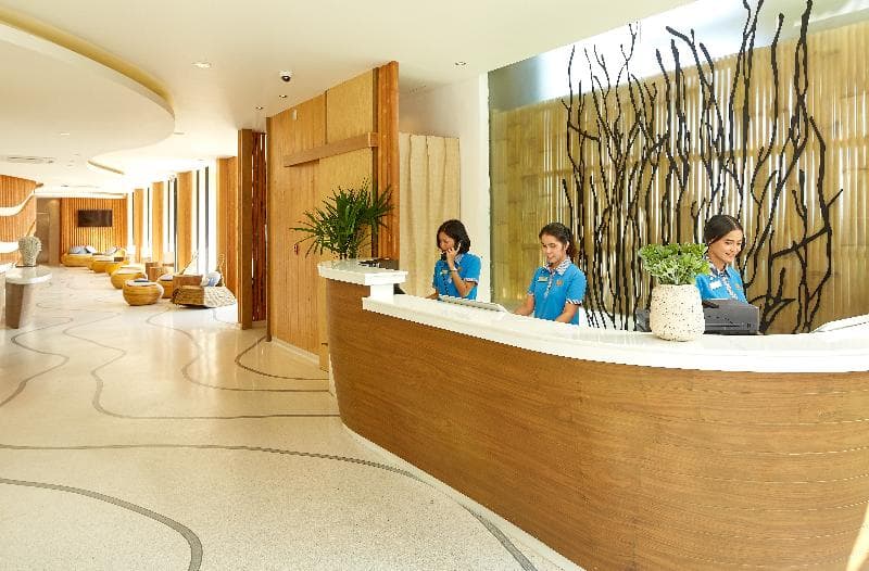 Bandara Phuket Beach Resort 5