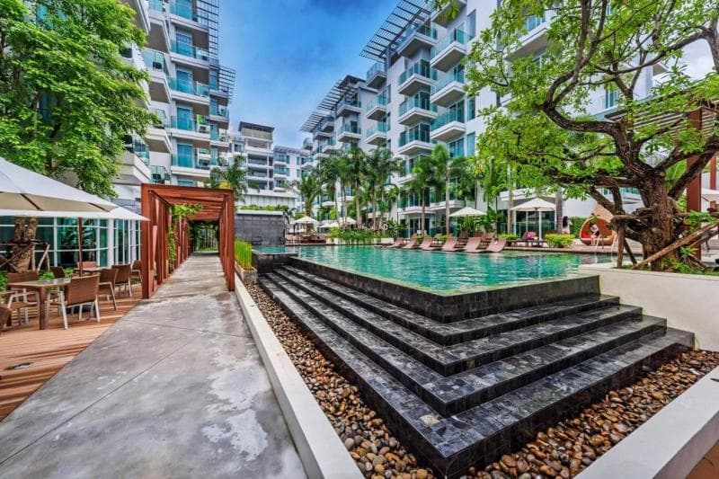 Fishermen's Harbour Urban Resort photo 1