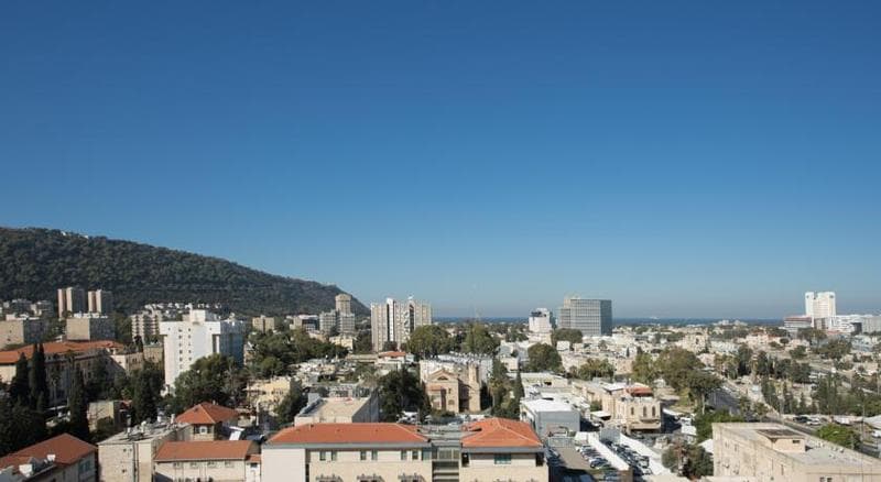 Golden Crown Haifa 4