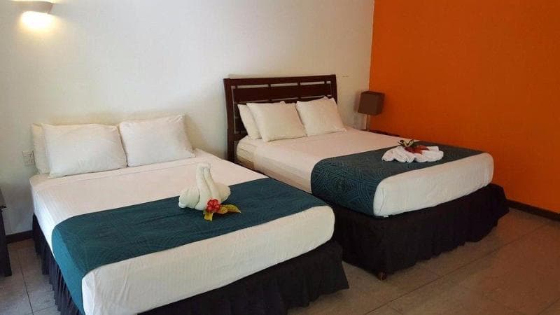Orator Hotel 2