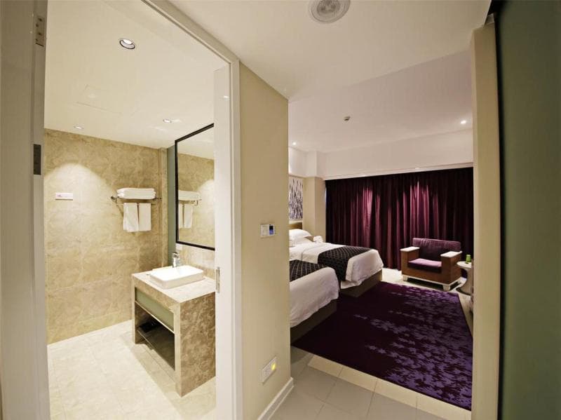 Howard Johnson By City Of Flower Hotel Kunming 4