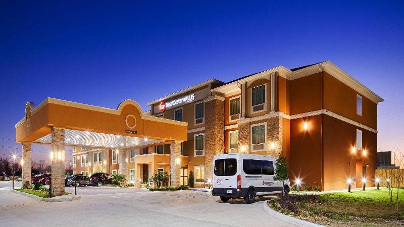 Best Western Plus New Orleans Airport Hotel 2
