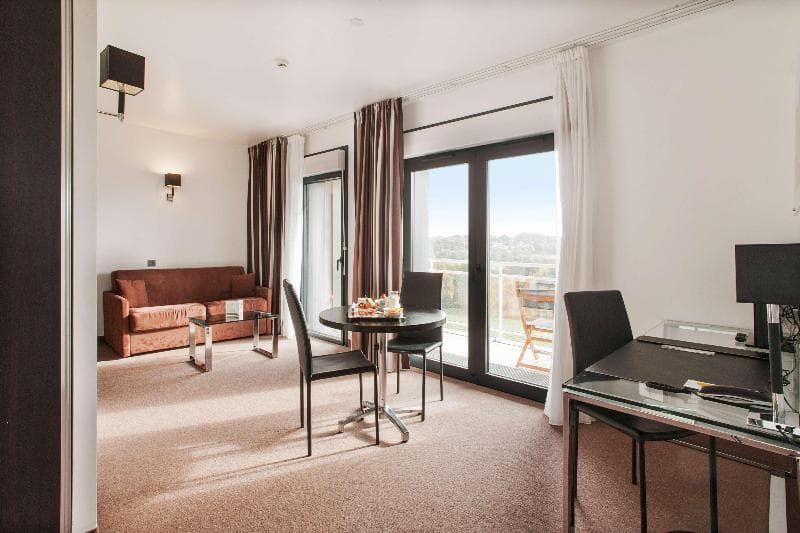 Golden Tulip Pornic Suites 4
