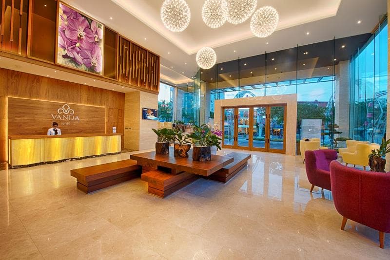 Vanda Hotel 5