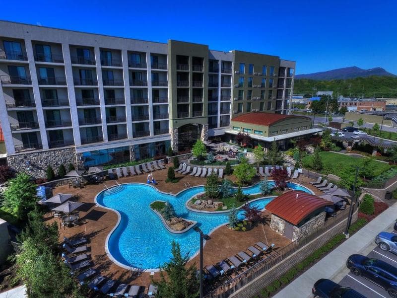Courtyard Pigeon Forge 2