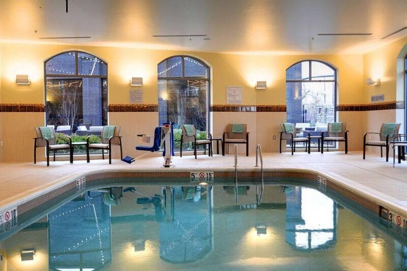 Courtyard By Marriott Columbus Osu 2