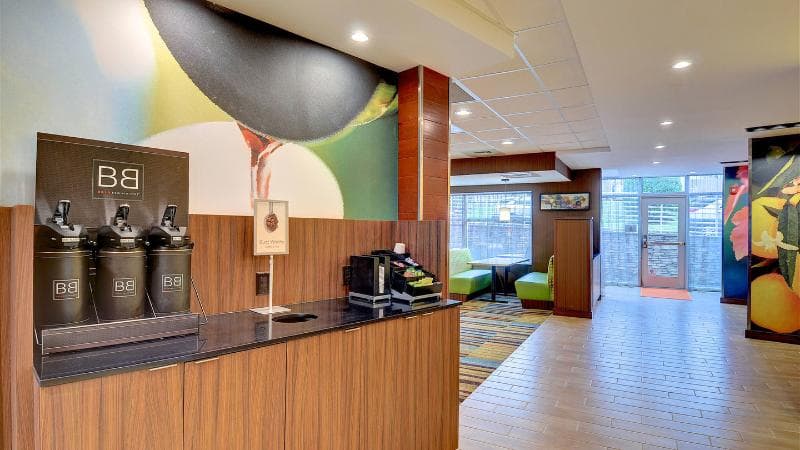 Fairfield Inn & Suites Nashville Metrocenter 5