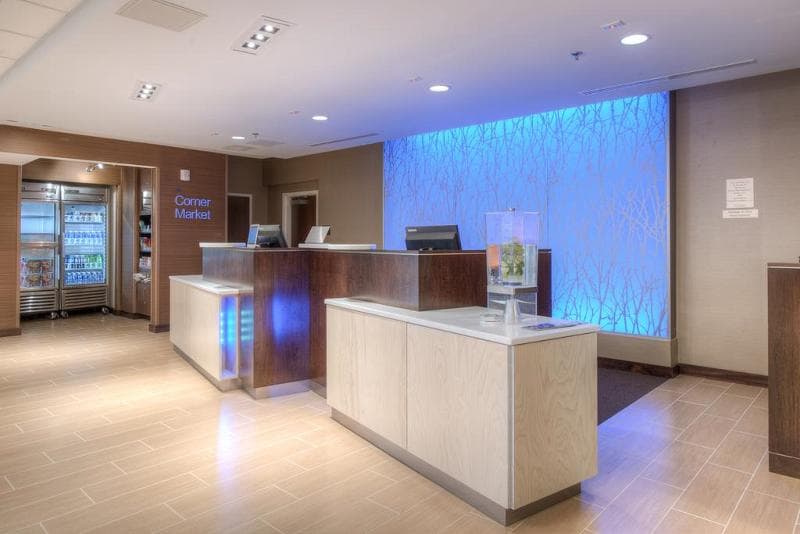 Fairfield Inn And Suites By Marriott Charlotte Airport 2