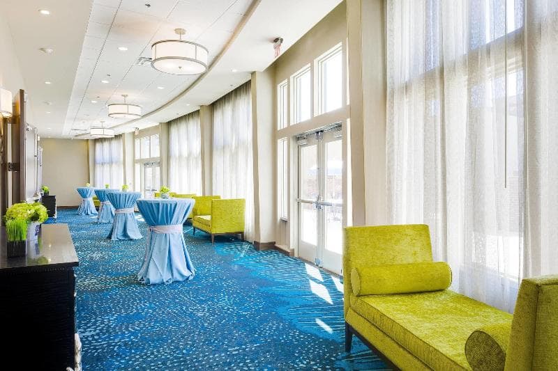 Fairfield Inn & Suites Savannah Downtown photo 1