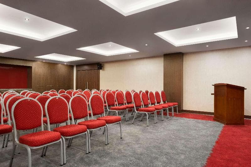 Ramada Encore By Wyndham Eskisehir photo 1