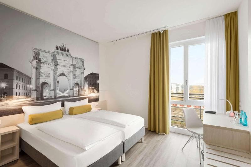 Super 8 by Wyndham Munich City West 3