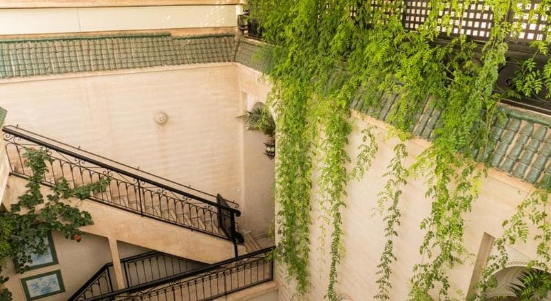 Riad Hasna Espi 2