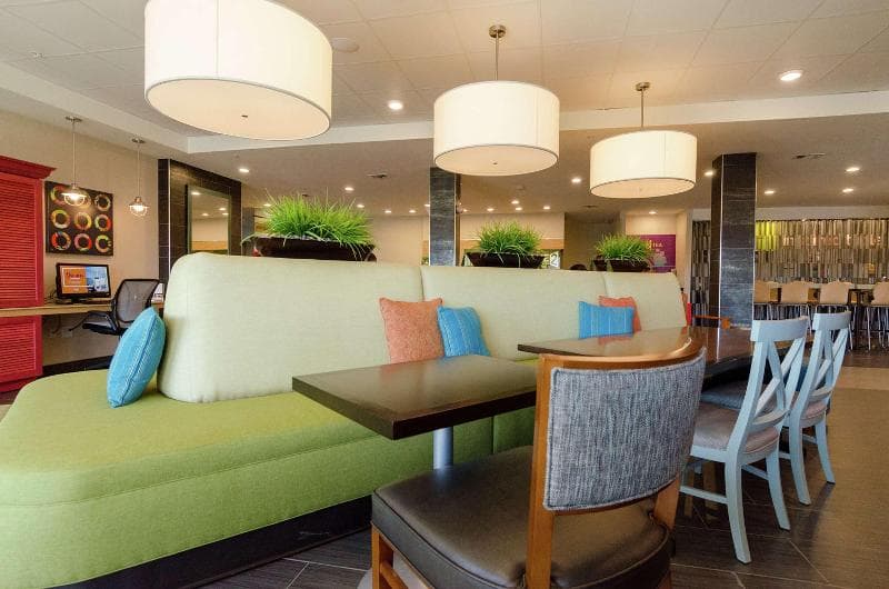 Home2 Suites by Hilton Portland 5