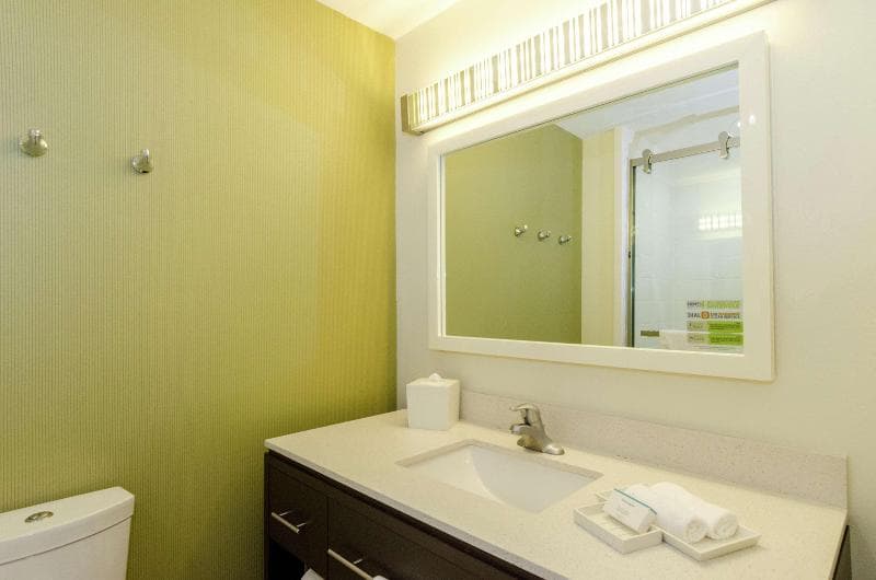 Home2 Suites by Hilton Portland 4