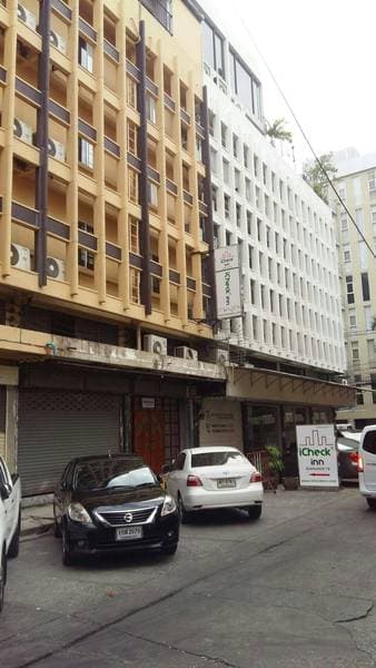 Icheck Inn Sukhumvit 19 2