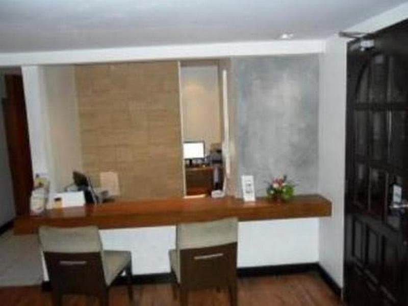 Icheck Inn Sukhumvit 19 4