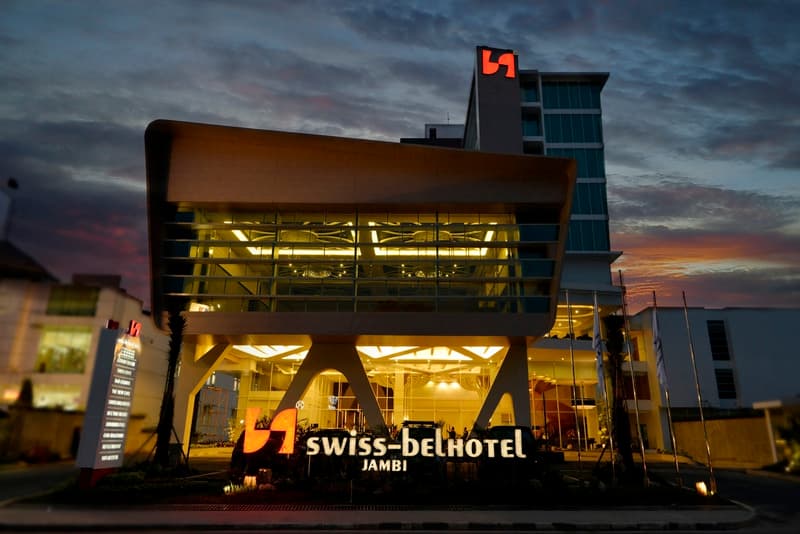Swiss-Belhotel Jambi photo 1