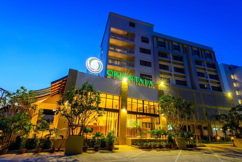 Recenta Suite Phuket Suanluang 4