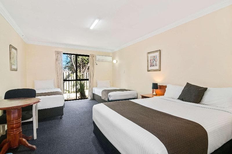Econo Lodge Waterford main