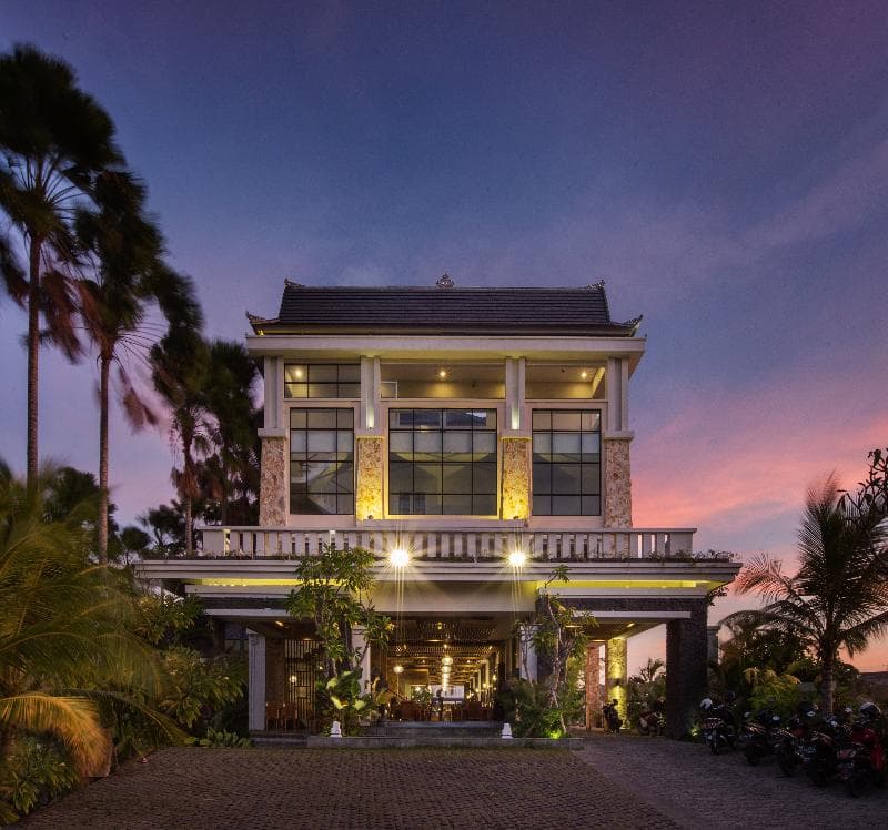 Paragon Hotel Seminyak 3