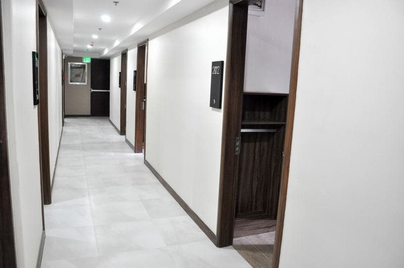 S Hotel & Residences 3